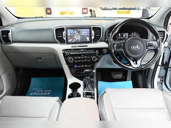 Used Kia Sportage 2018 for sale - 79250141: Photo