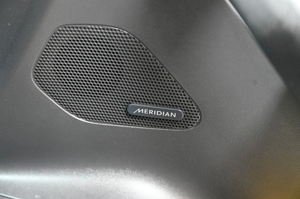 Used Jaguar F-Pace 2018 for sale - 77621171: Photo 6