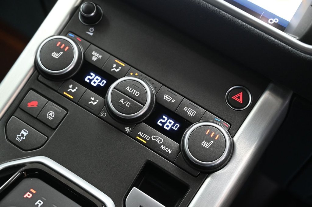 Used Land Rover Range Rover Evoque 2018 for sale - 77372840: Photo 29