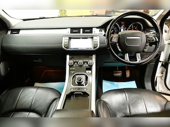 Used Land Rover Range Rover Evoque 2018 for sale - 77372840: Photo