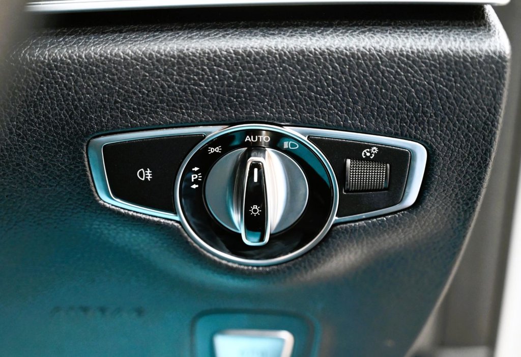 Used Mercedes-Benz E Class 2017 for sale - 77250185: Photo 17