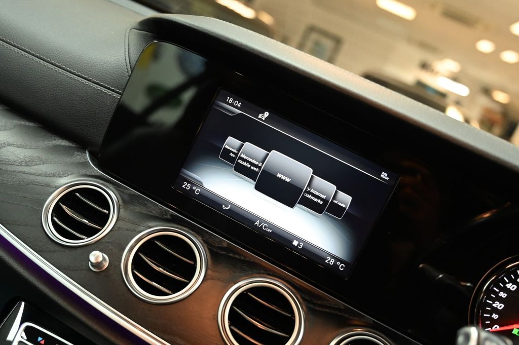 Used Mercedes-Benz E Class 2017 for sale - 77250185: Photo 32