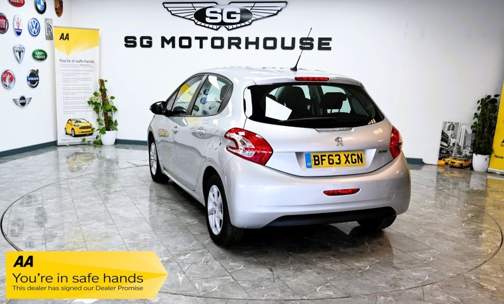 Used Peugeot 208 2013 for sale - 77748267: Photo 12