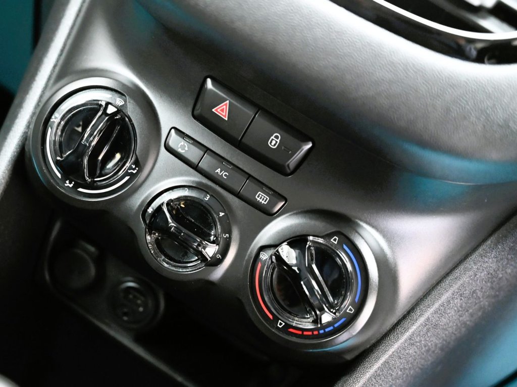 Used Peugeot 208 2013 for sale - 77748267: Photo 19