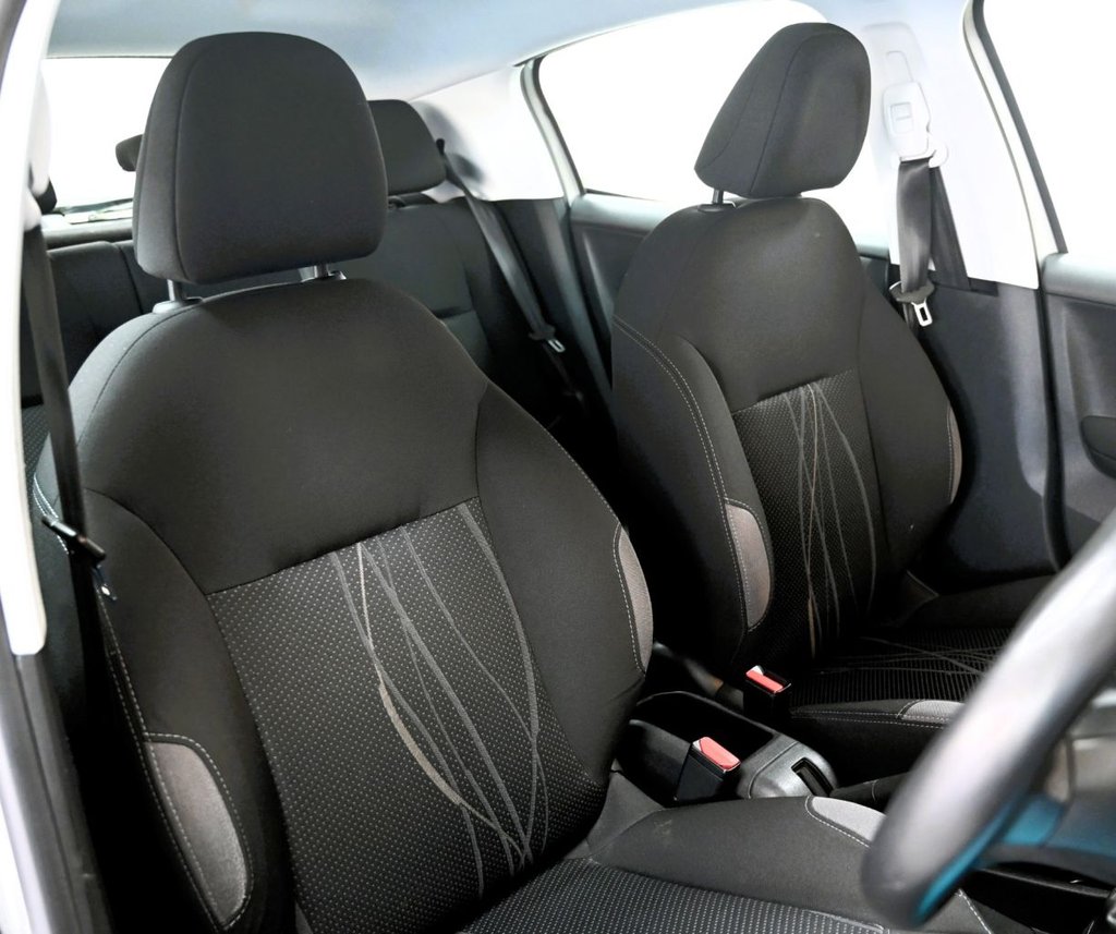 Used Peugeot 208 2013 for sale - 77748267: Photo 4