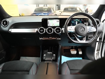 Used Mercedes-Benz GLB 2021 for sale - 76482333: Photo