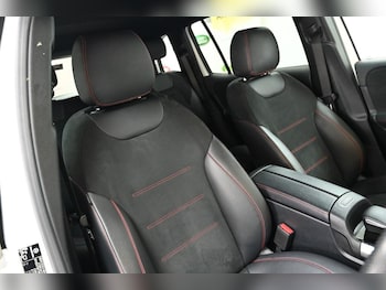 Used Mercedes-Benz GLB 2021 for sale - 76482333: Photo