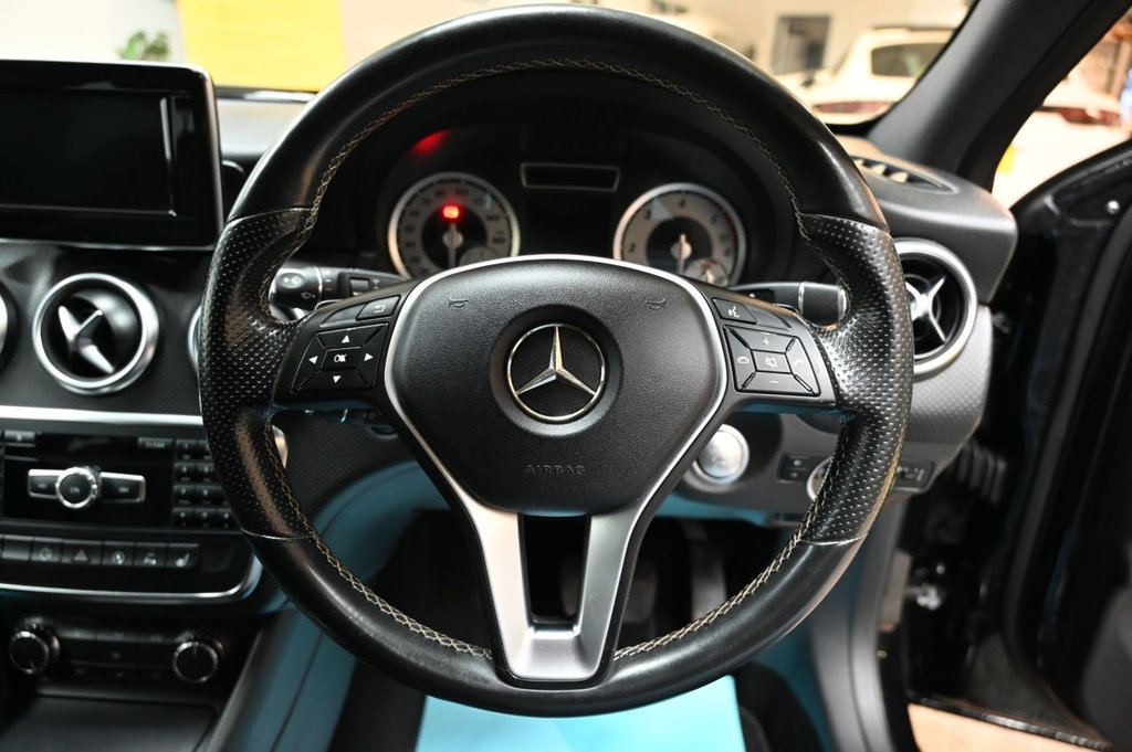 Used Mercedes-Benz A-Class 2015 for sale - 77212189: Photo 11