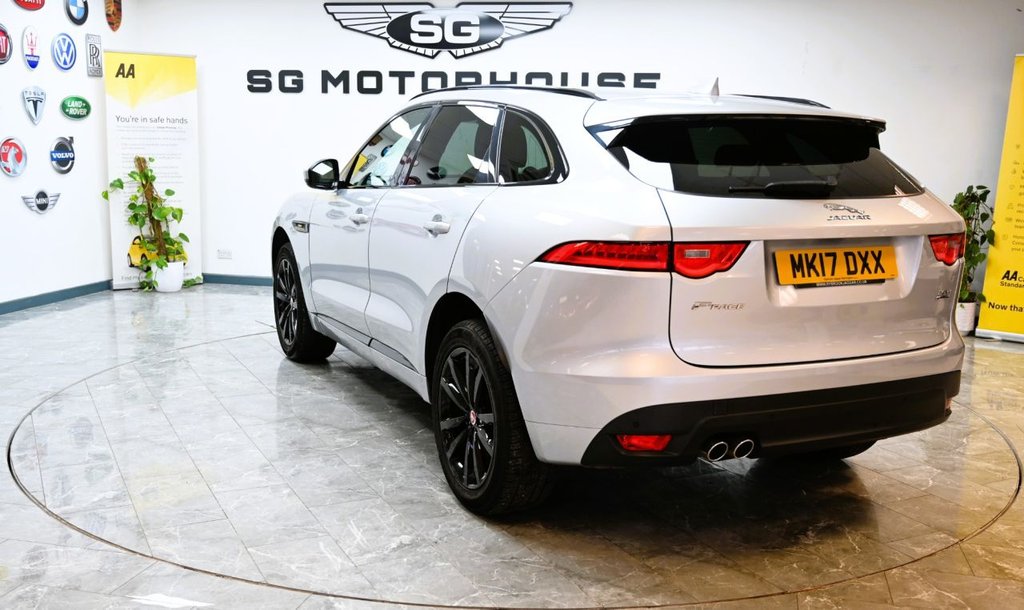 Used Jaguar F-Pace 2017 for sale - 76977496: Photo 35