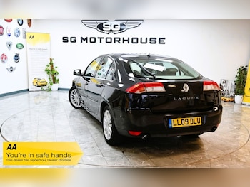 Used Renault Laguna 2009 for sale - 77885084: Photo