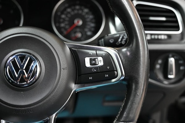 Used Volkswagen Golf 2015 for sale - 76261409: Photo 27