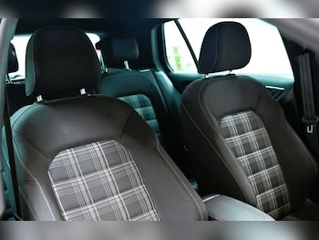 Used Volkswagen Golf 2015 for sale - 76261409: Photo 4