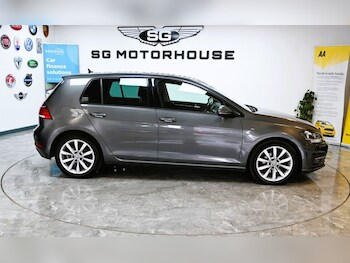 Used Volkswagen Golf 2018 for sale - 78487687: Photo