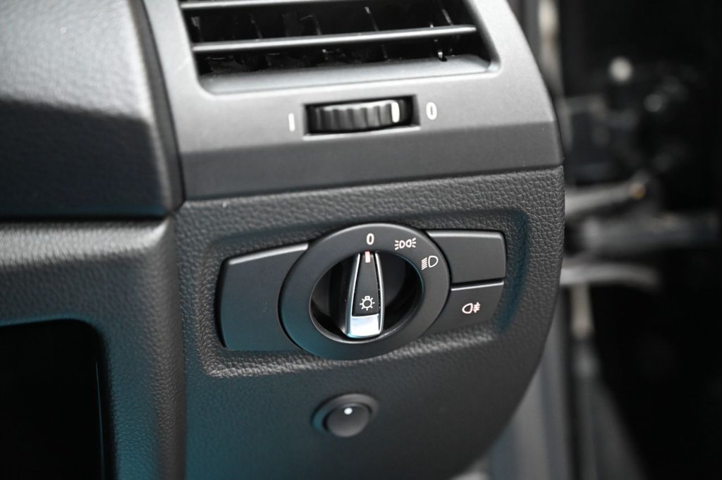 Used BMW 1 Series 2012 for sale - 76345396: Photo 15