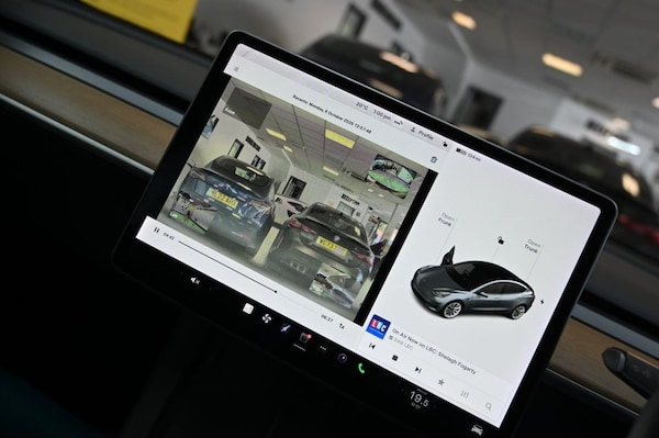 Used Tesla Model 3 2021 for sale - 76261336: Photo 18