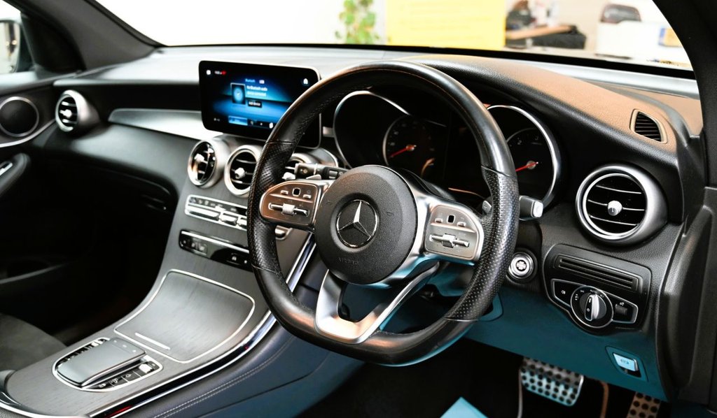 Used Mercedes-Benz GLC 2019 for sale - 76520596: Photo 11