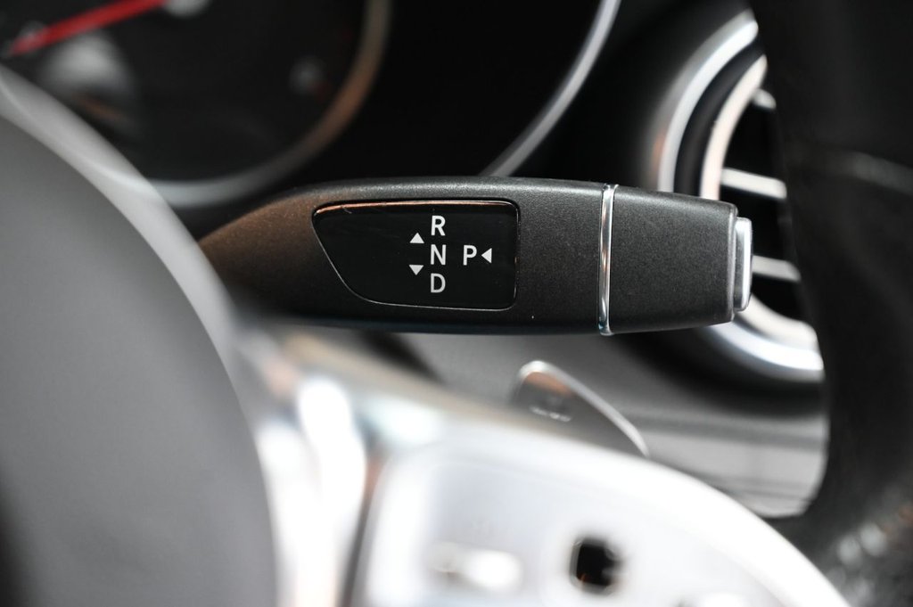 Used Mercedes-Benz GLC 2019 for sale - 76520596: Photo 17