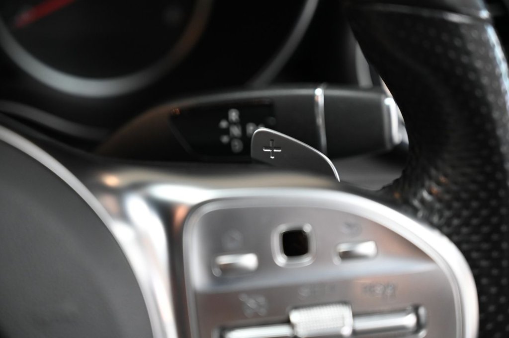 Used Mercedes-Benz GLC 2019 for sale - 76520596: Photo 18