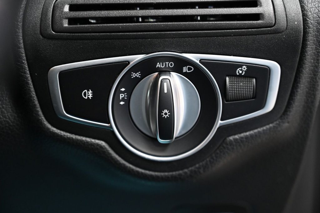 Used Mercedes-Benz GLC 2019 for sale - 76520596: Photo 20