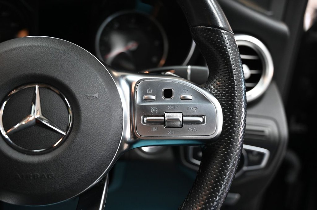 Used Mercedes-Benz GLC 2019 for sale - 76520596: Photo 25