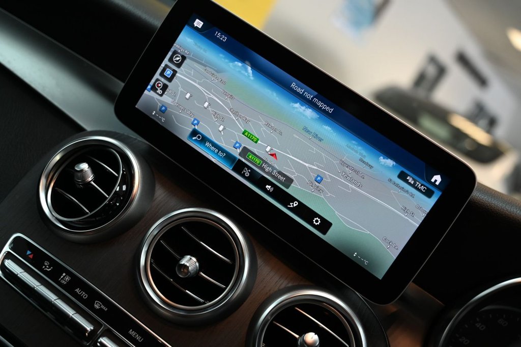 Used Mercedes-Benz GLC 2019 for sale - 76520596: Photo 5