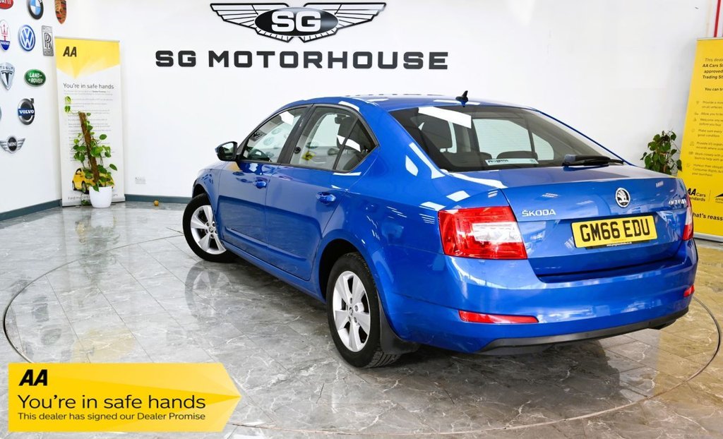 Used Skoda Octavia 2017 for sale - 76586592: Photo 2