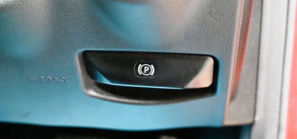 Used Mercedes-Benz C Class 2013 for sale - 77205485: Photo 29