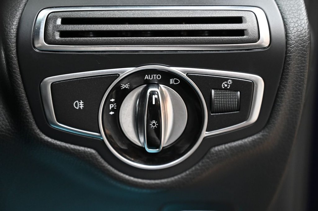 Used Mercedes-Benz C Class 2016 for sale - 76788047: Photo 20