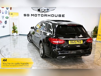 Used Mercedes-Benz C-Class 2015 for sale - 75502757: Photo