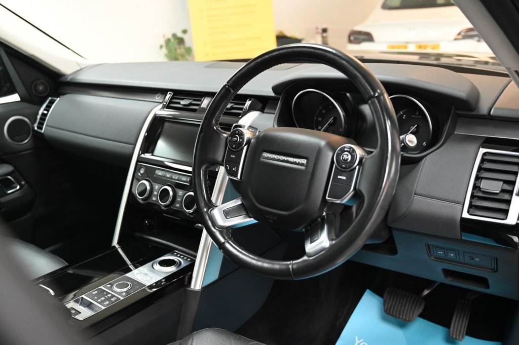 Used Land Rover Discovery 2017 for sale - 77885025: Photo 15