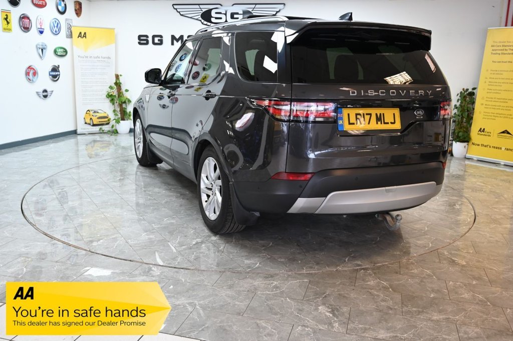 Used Land Rover Discovery 2017 for sale - 77885025: Photo 2