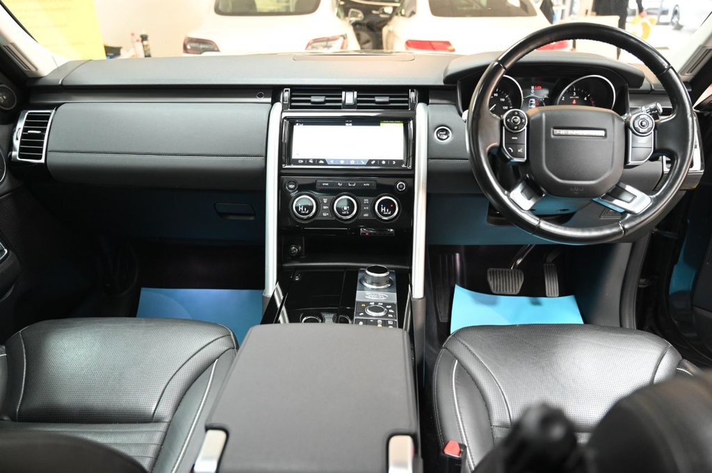 Used Land Rover Discovery 2017 for sale - 77885025: Photo 4