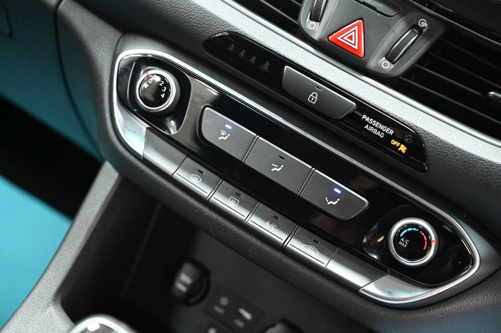 Used Hyundai i30 2018 for sale - 77885085: Photo 21