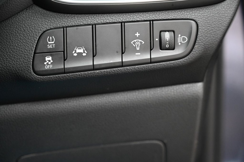 Used Hyundai i30 2018 for sale - 77885085: Photo 24