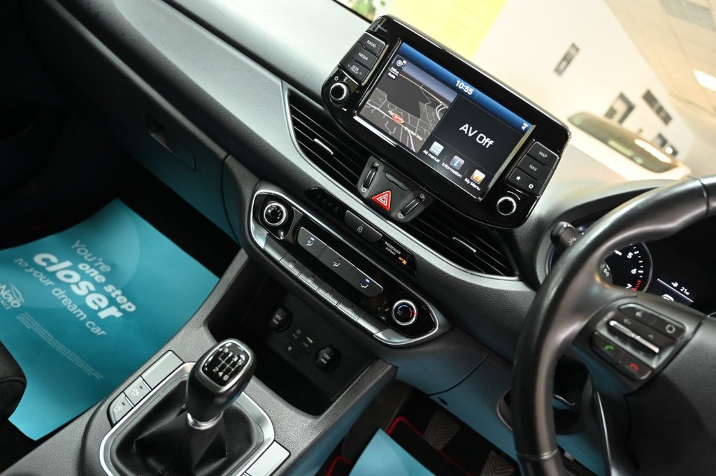 Used Hyundai i30 2018 for sale - 77885085: Photo 30