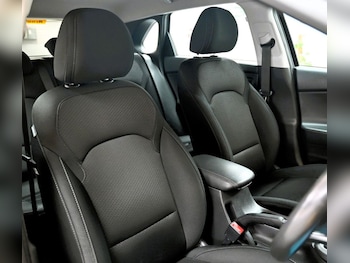 Used Hyundai i30 2018 for sale - 77885085: Photo