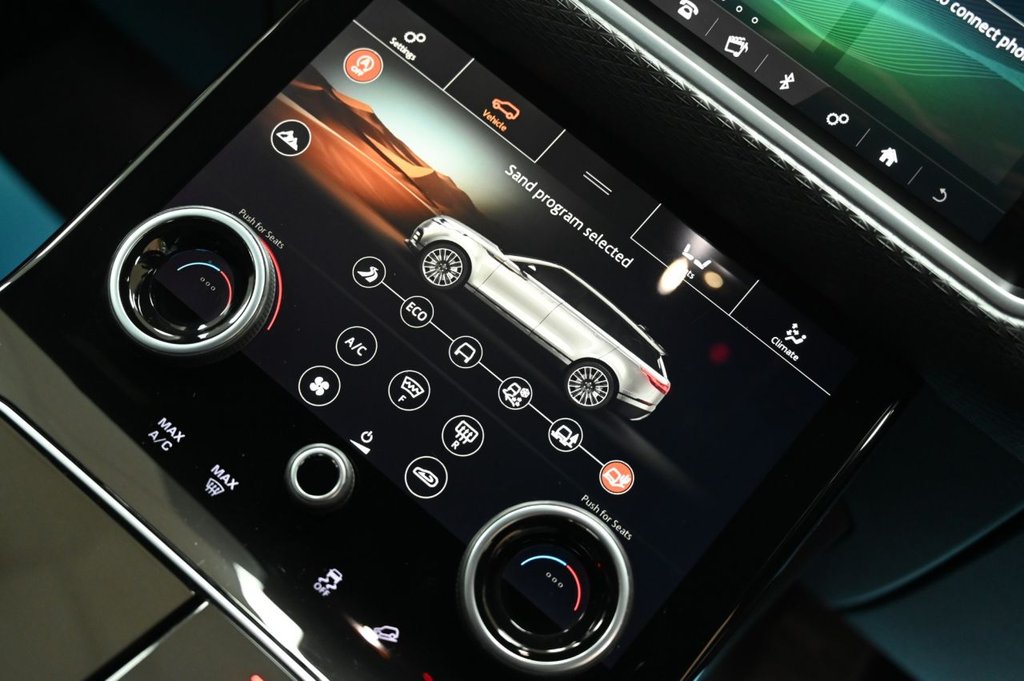 Used Land Rover Range Rover Velar 2017 for sale - 77372880: Photo 27