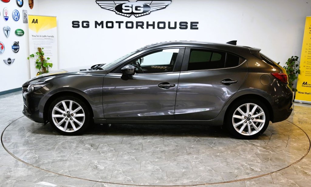 Used Mazda Mazda3 2018 for sale - 77121497: Photo 9