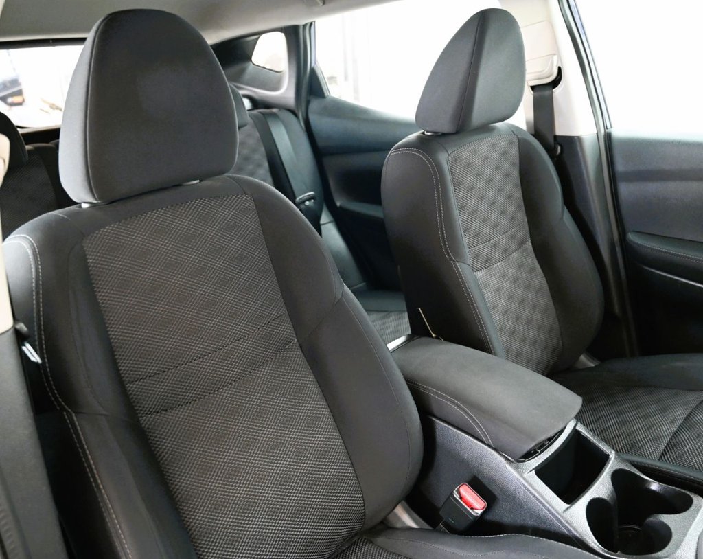 Used Nissan Qashqai 2016 for sale - 77226999: Photo 4