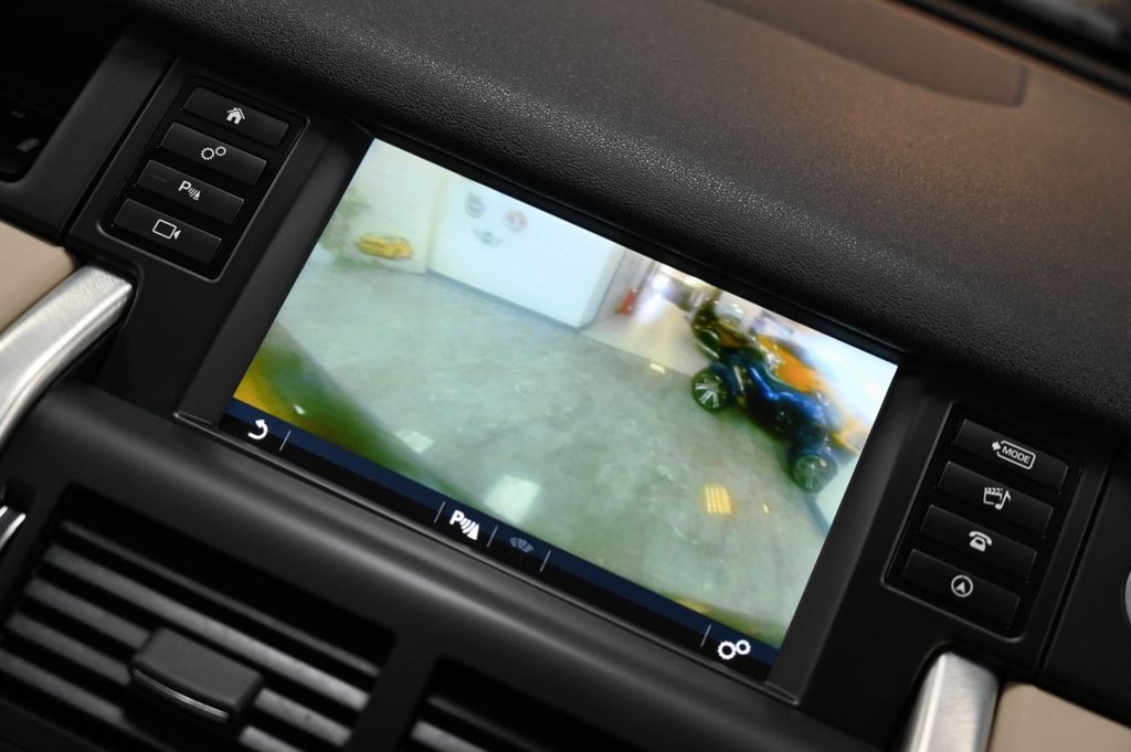 Used Land Rover Discovery Sport 2015 for sale - 77792518: Photo 20