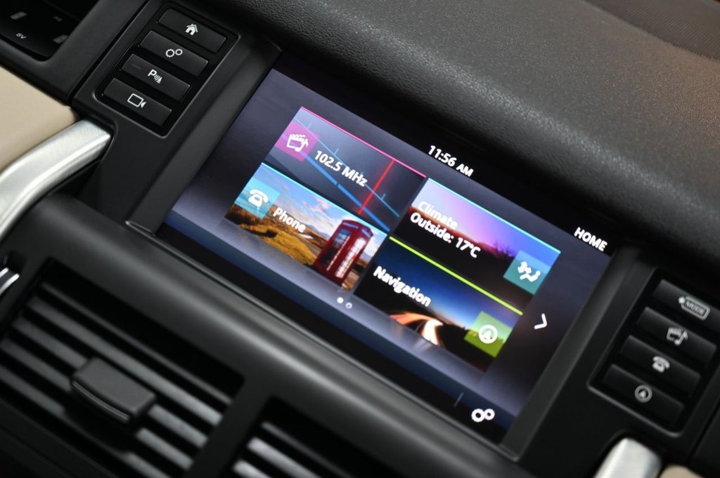 Used Land Rover Discovery Sport 2015 for sale - 77792518: Photo 24