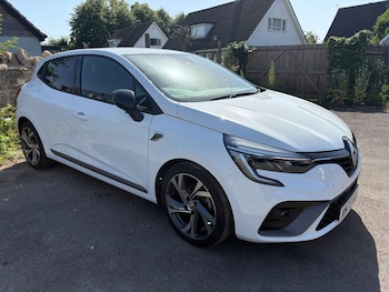 Used Renault Clio 2023 for sale - 78917454: Photo