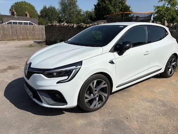 Used Renault Clio 2023 for sale - 78917454: Photo