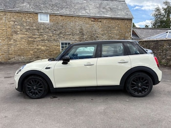 Used MINI Hatch 2019 for sale - 78894617: Photo