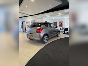 Used Suzuki Swift 2023 for sale - 78166708: Photo