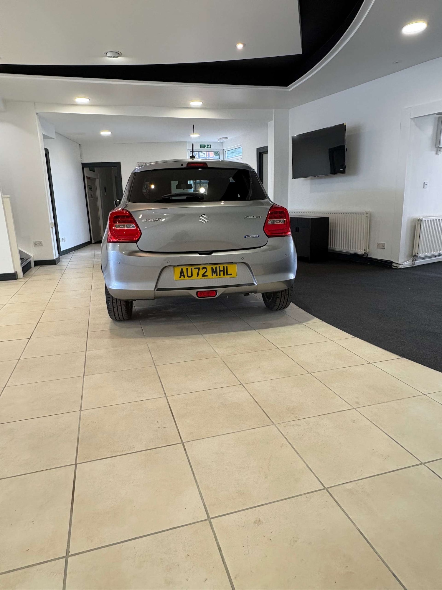 Used Suzuki Swift 2023 for sale - 78166708: Photo 5