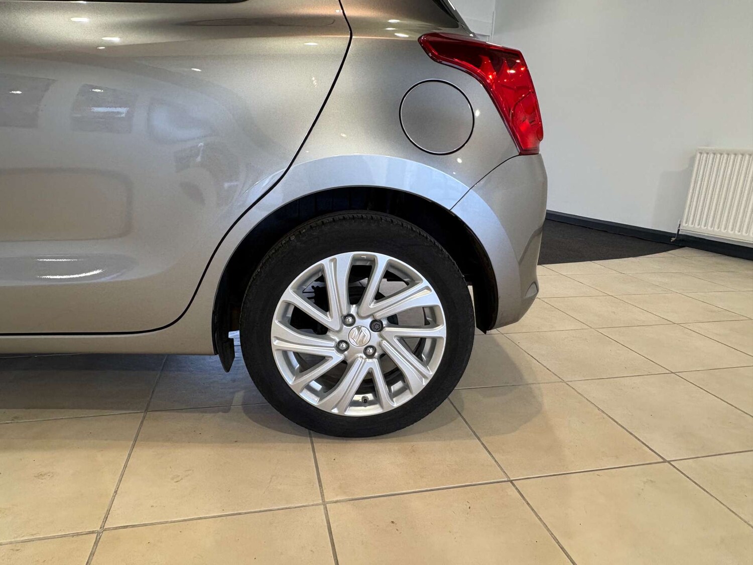 Used Suzuki Swift 2023 for sale - 78166708: Photo 8