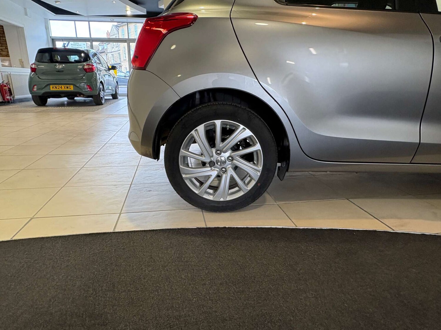 Used Suzuki Swift 2023 for sale - 78166708: Photo 9