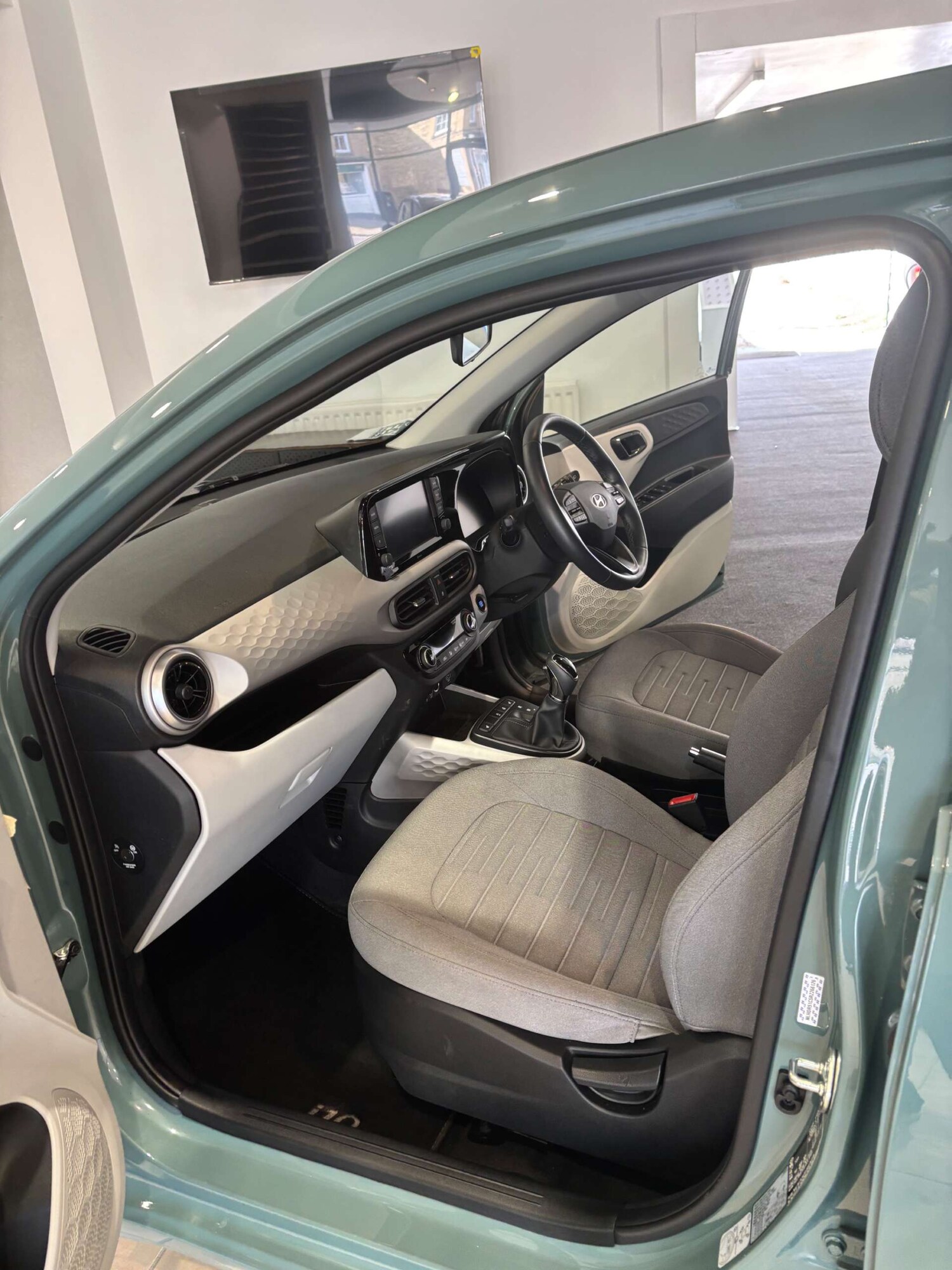 Used Hyundai i10 2024 for sale - 78166710: Photo 16