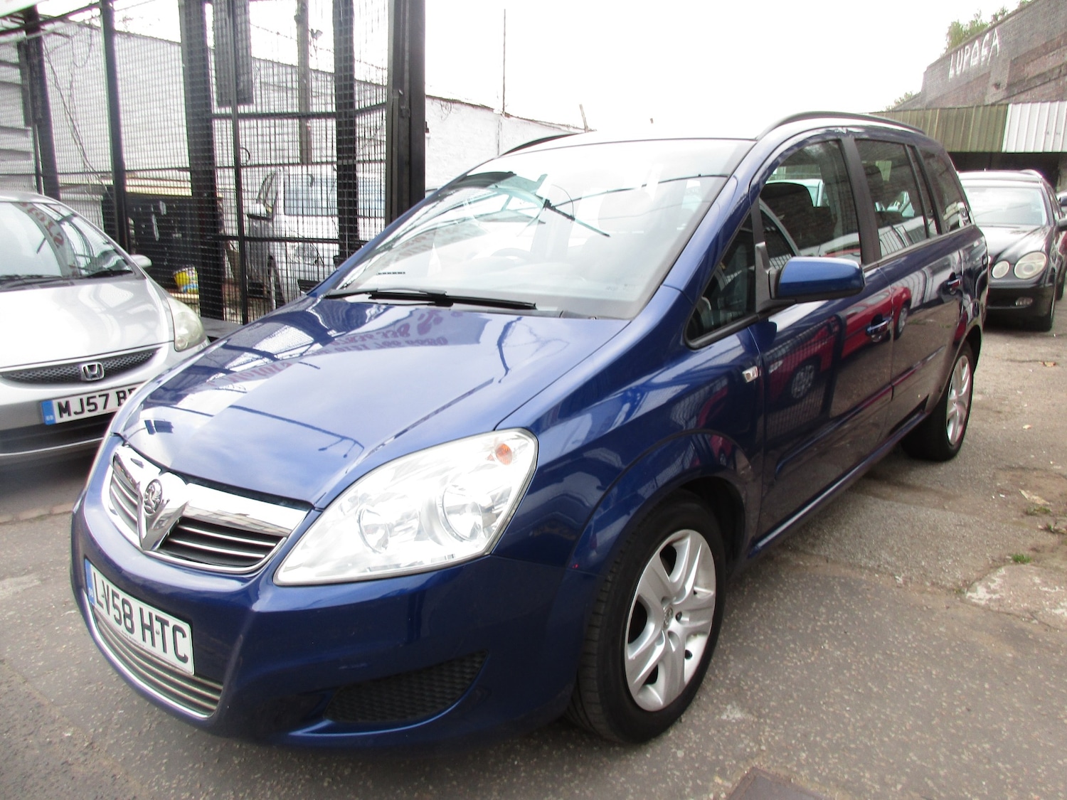 Used Vauxhall Zafira 2008 for sale - 76093566: Photo 2